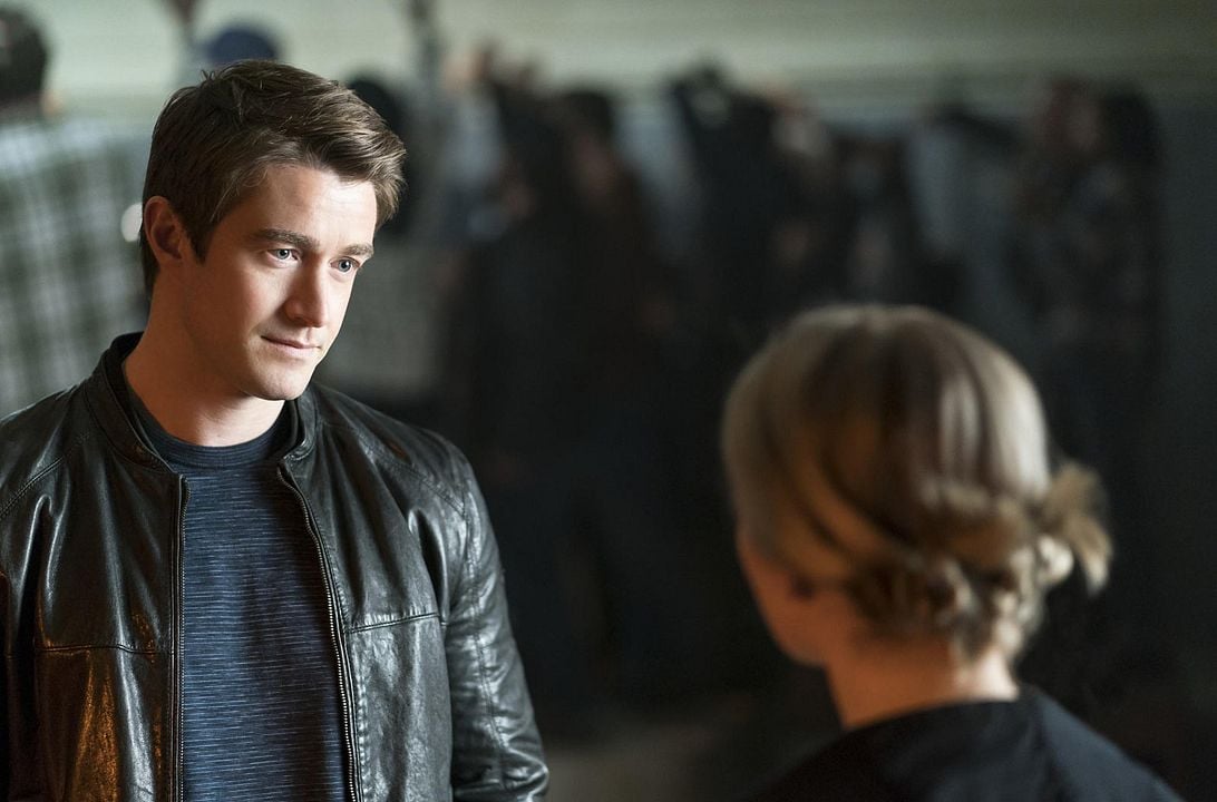 iZombie : Fotoğraf Robert Buckley