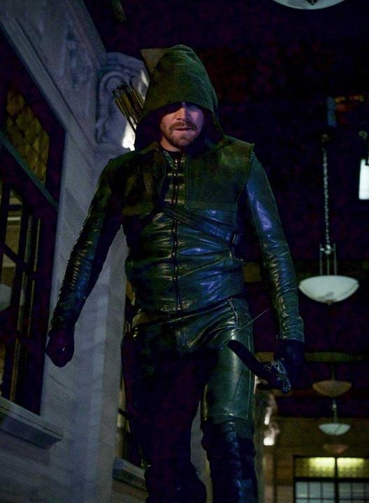 Arrow : Fotoğraf Stephen Amell