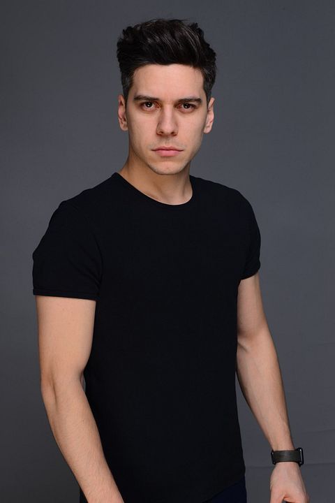 Afiş Kaan Deringöl