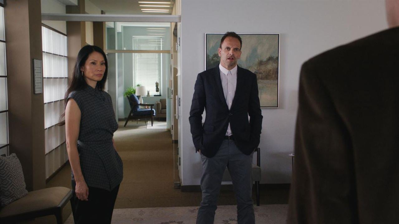 Elementary : Fotoğraf Jonny Lee Miller, Lucy Liu