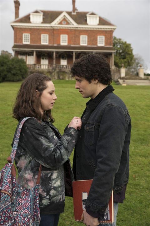 Fotoğraf Colin Morgan (II), Lucy Carless