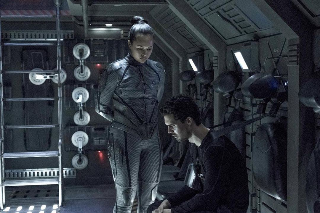 The Expanse : Fotoğraf Frankie Adams