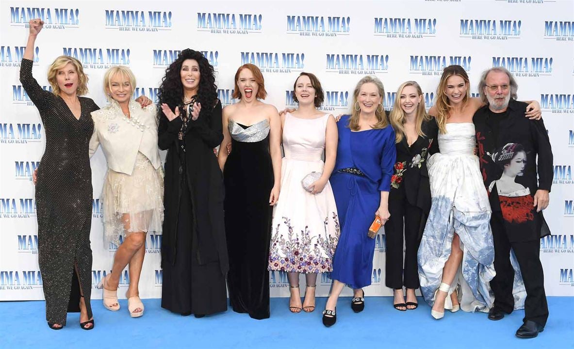 Mamma Mia! Yeniden Başlıyoruz : Vignette (magazine) Benny Andersson, Amanda Seyfried, Christine Baranski, Lily James, Alexa Davies, Cher, Jessica Keenan Wynn, Meryl Streep