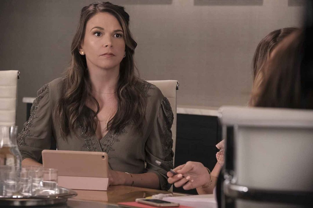 Younger : Fotoğraf Sutton Foster