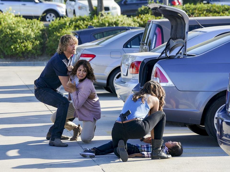 Fotoğraf Eric Christian Olsen, Daniela Ruah