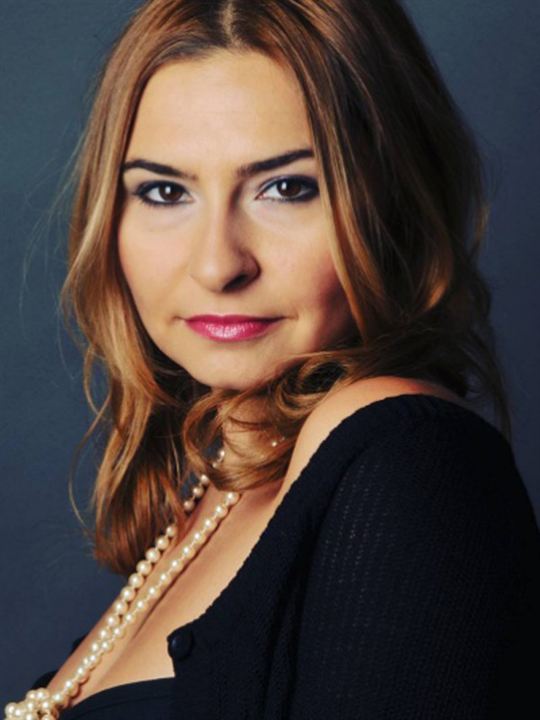 Afiş Ayça Işıldar