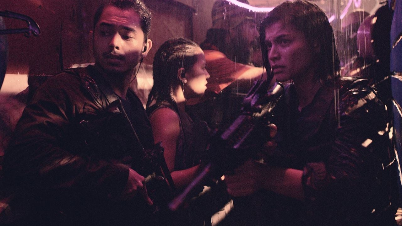 BuyBust : Fotoğraf Anne Curtis