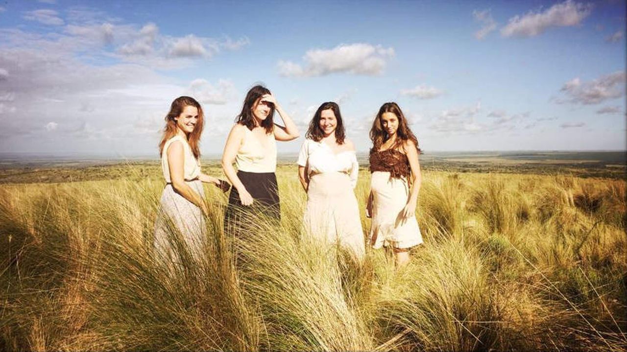 Fotoğraf Elisa Carricajo, Pilar Gamboa, Valeria Correa, Laura Paredes