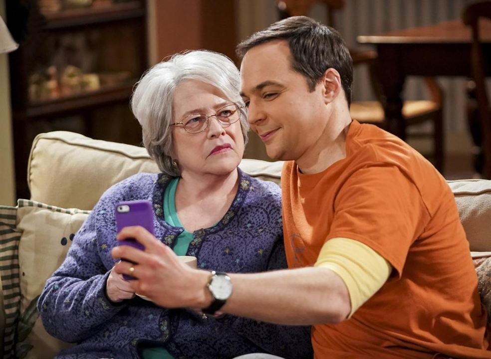 The Big Bang Theory : Fotoğraf Kathy Bates, Jim Parsons