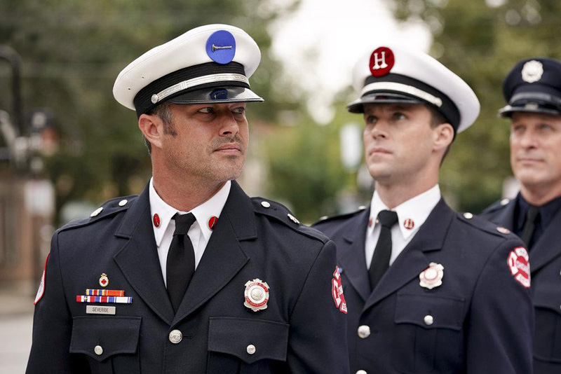 Fotoğraf Taylor Kinney, Jesse Spencer