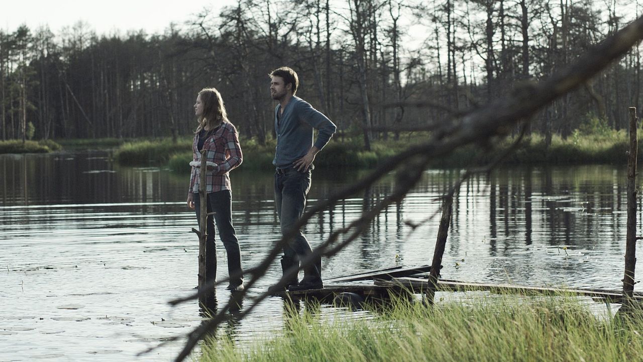 Es esmu šeit : Fotoğraf Edgars Samītis, Elina Vaska