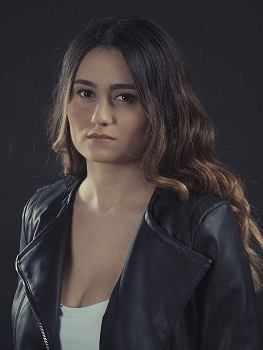 Afiş Özlem Altıngöz