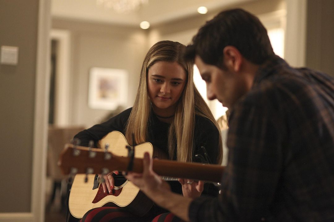 Fotoğraf Lizzy Greene