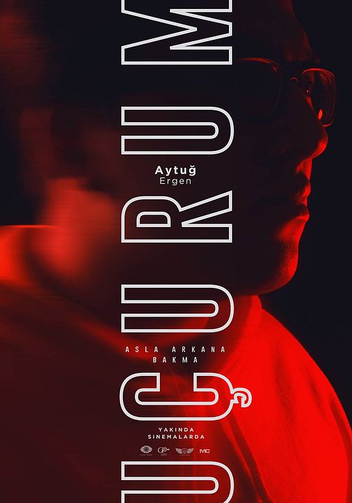 Uçurum - Asla Arkana Bakma : Afiş