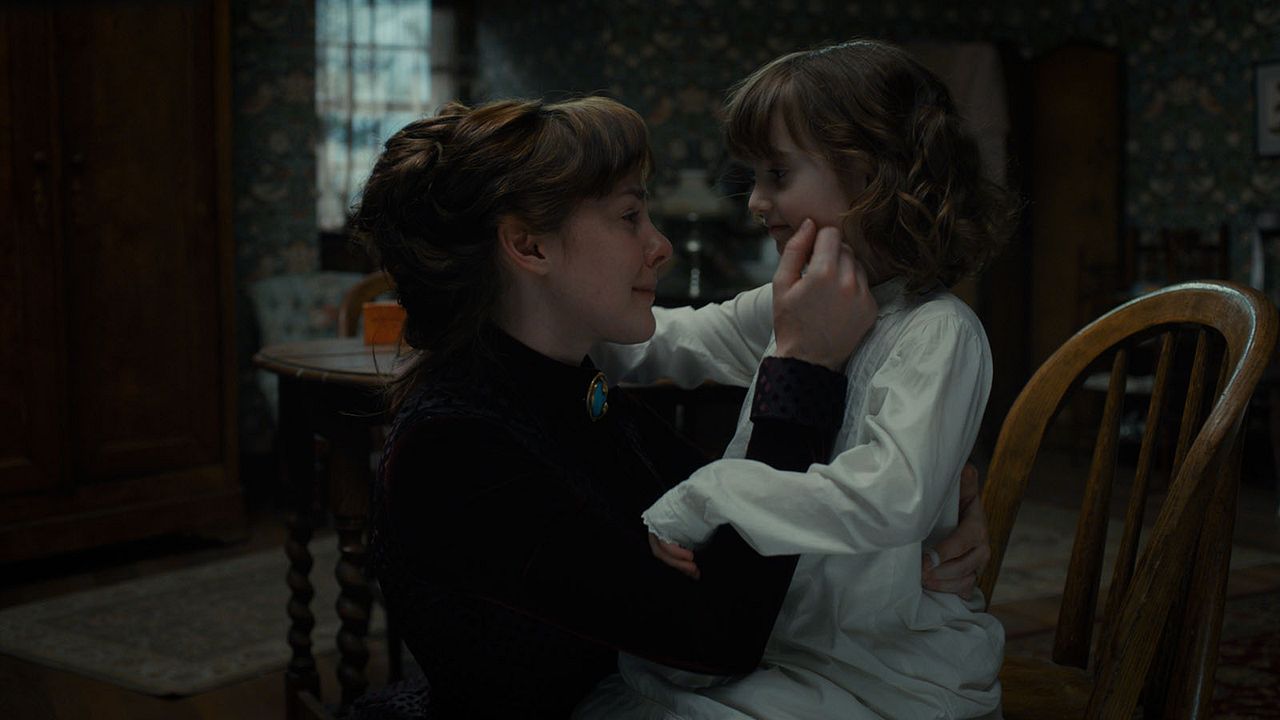 Angelica : Fotoğraf Eliza Holland Madore