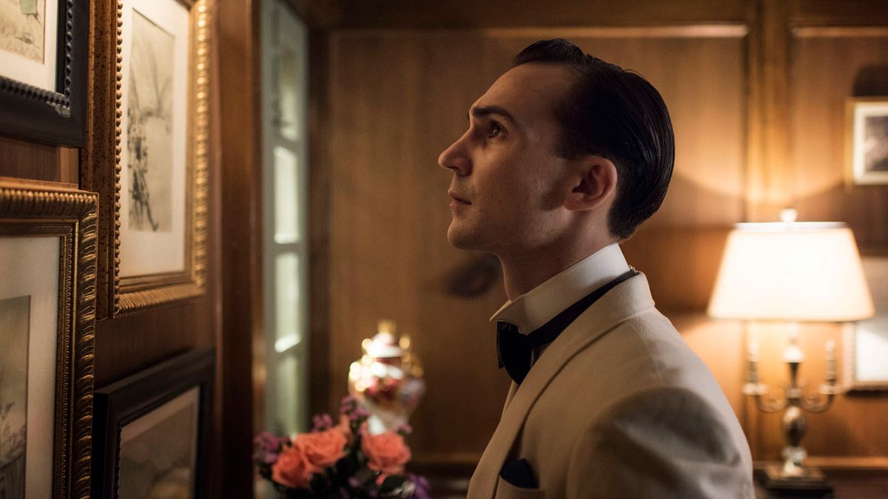 Fotoğraf Henry Lloyd-Hughes