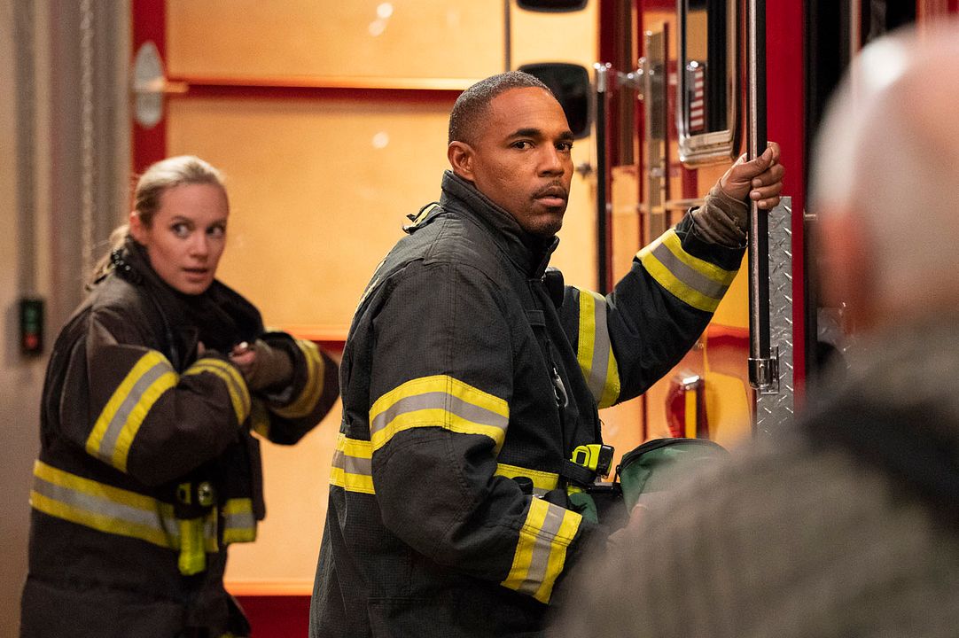 Fotoğraf Jason George (II), Danielle Savre