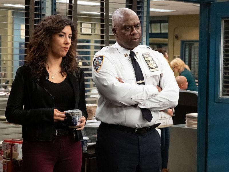Fotoğraf Andre Braugher, Stephanie Beatriz
