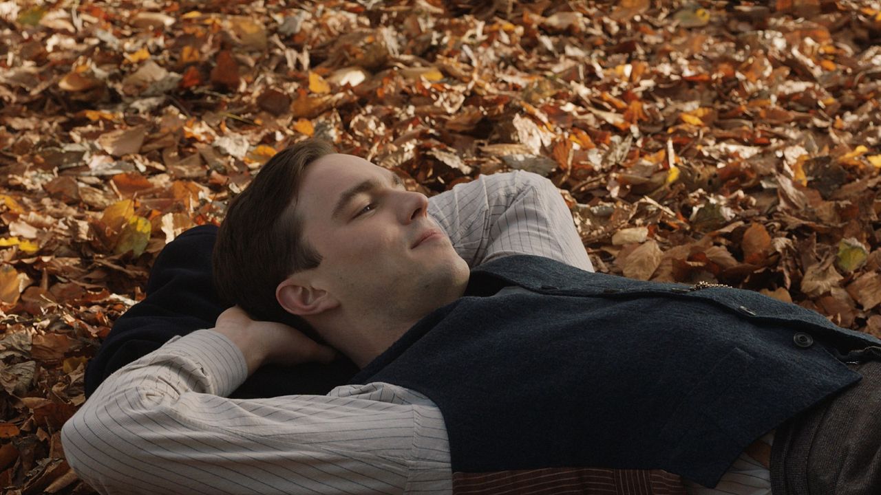 Tolkien : Fotoğraf Nicholas Hoult