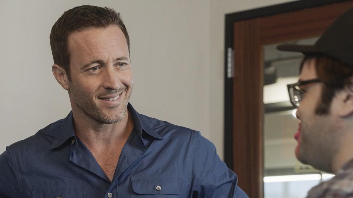 Fotoğraf Alex O'Loughlin