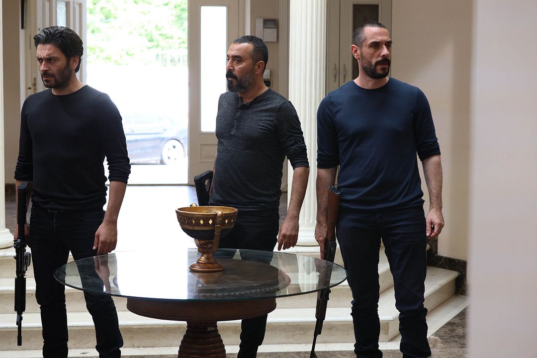 Eşkıya Dünyaya Hükümdar Olmaz : Fotoğraf