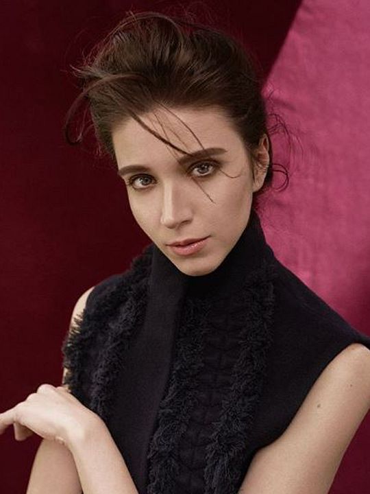 Afiş Pınar Tuncegil