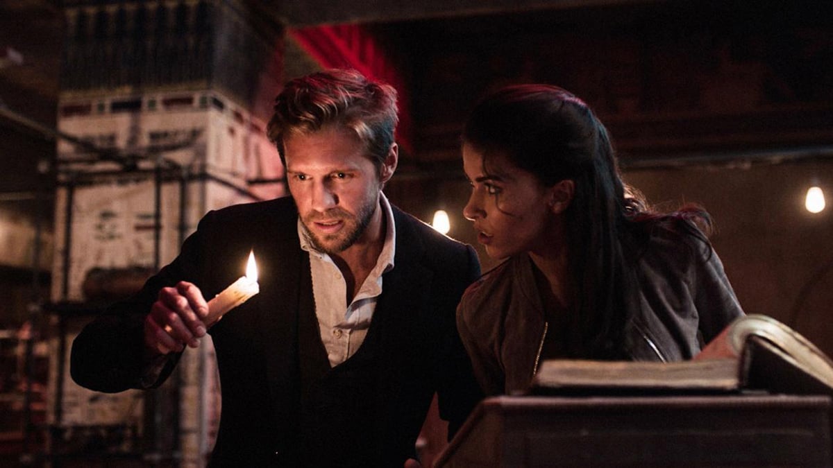 Fotoğraf Matt Barr, Sofia Pernas