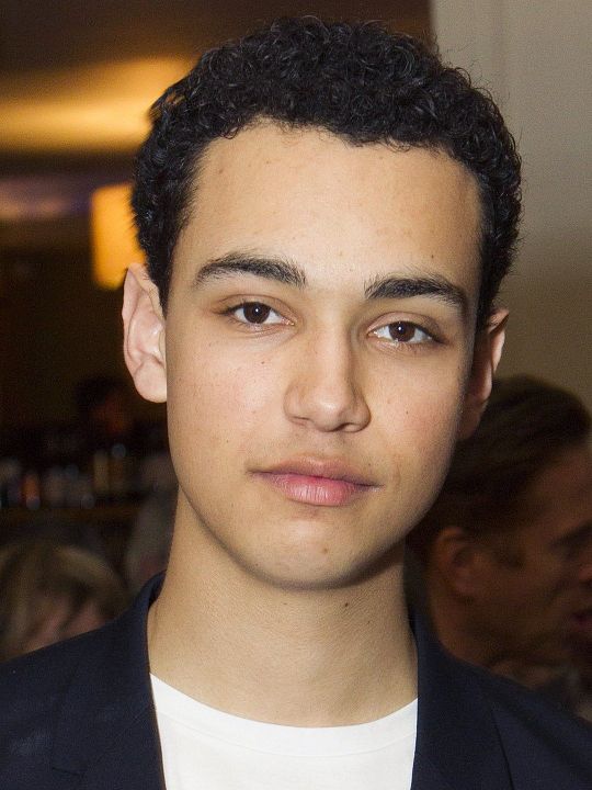 Afiş Archie Madekwe