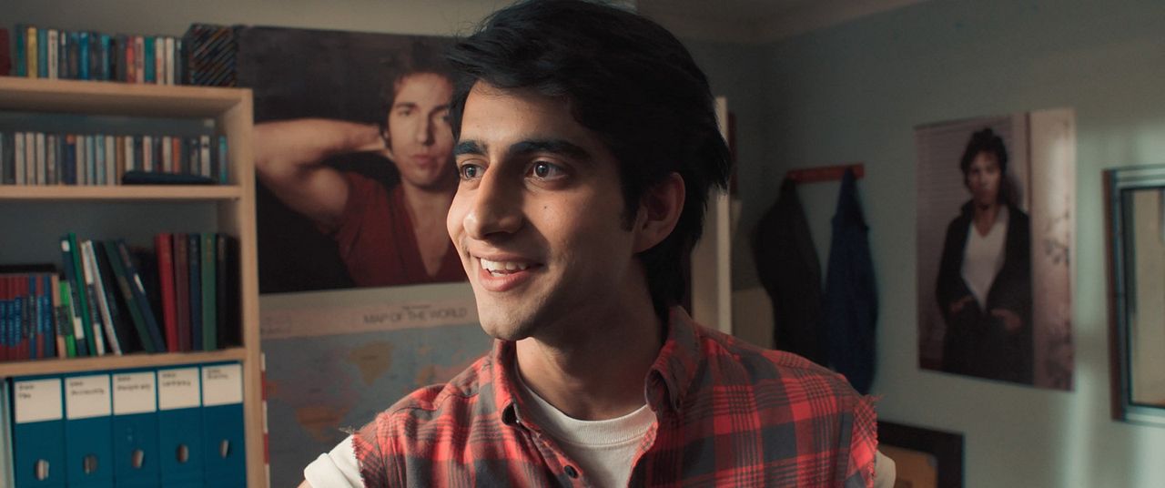 Blinded By The Light : Fotoğraf Viveik Kalra