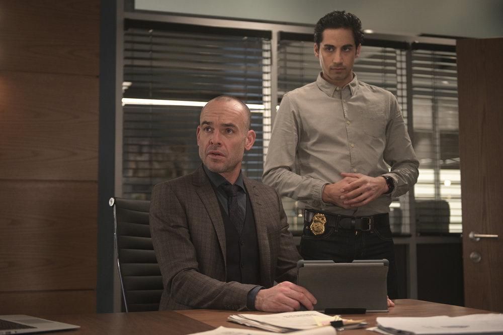 Fotoğraf Paul Blackthorne, Andres Joseph