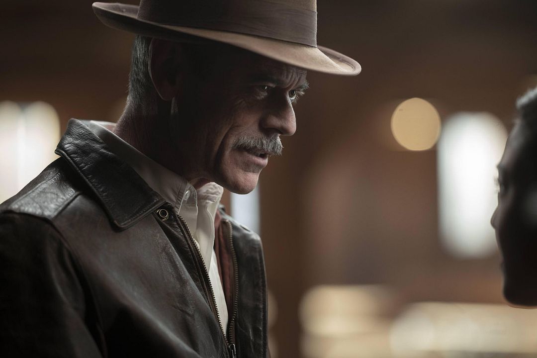 Fotoğraf C. Thomas Howell