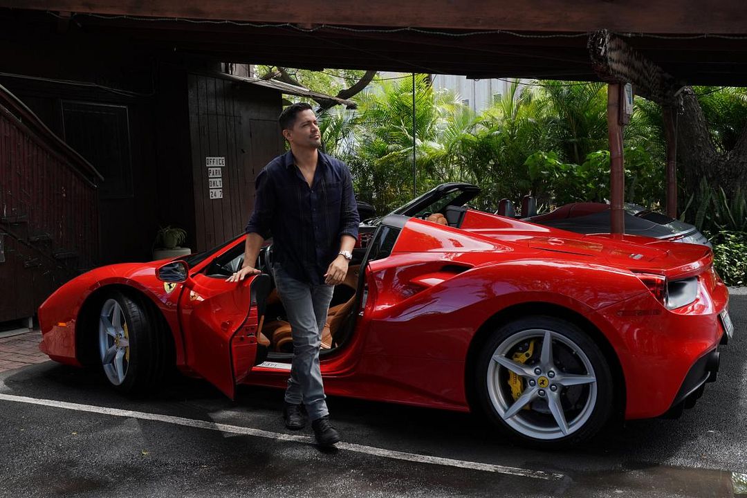 Fotoğraf Jay Hernandez