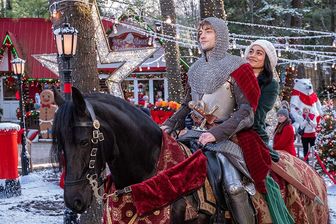 The Knight Before Christmas : Fotoğraf Vanessa Hudgens, Josh Whitehouse
