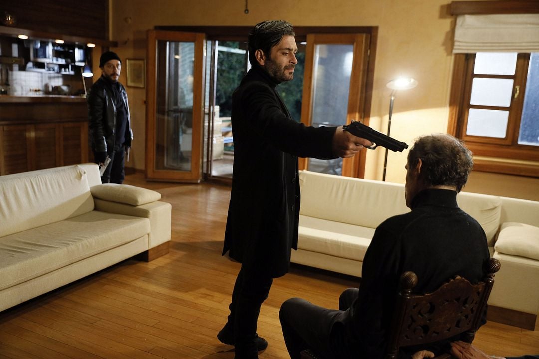 Eşkıya Dünyaya Hükümdar Olmaz : Fotoğraf