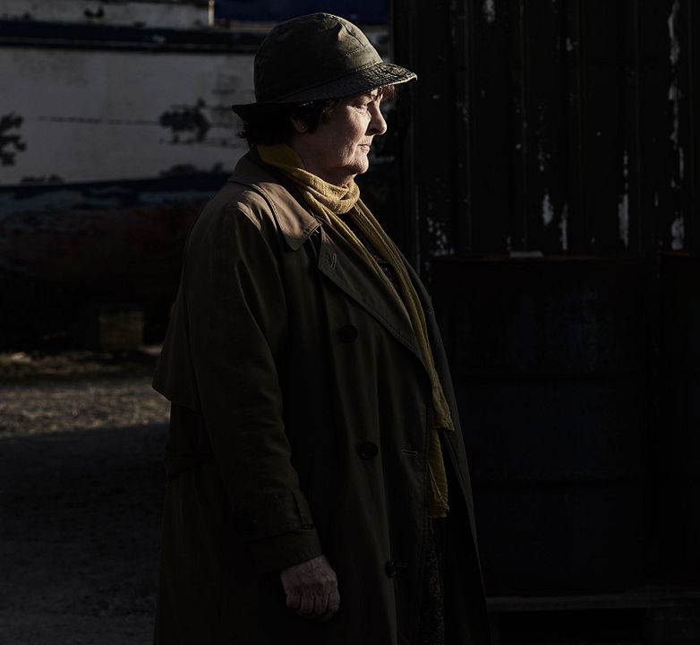 Fotoğraf Brenda Blethyn