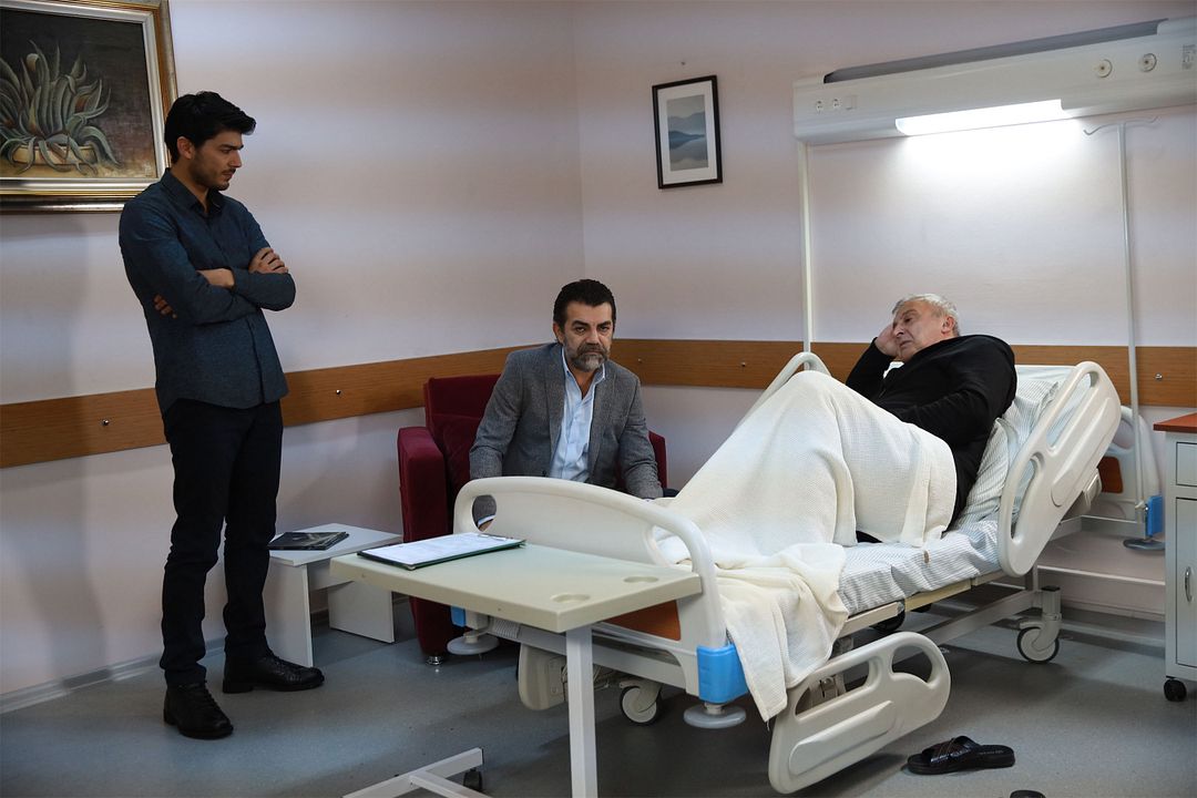 Eşkıya Dünyaya Hükümdar Olmaz : Fotoğraf