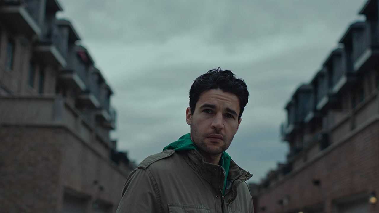 Possessor : Fotoğraf Christopher Abbott