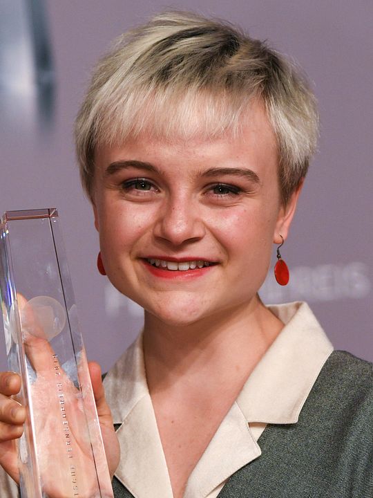 Afiş Lena Urzendowsky