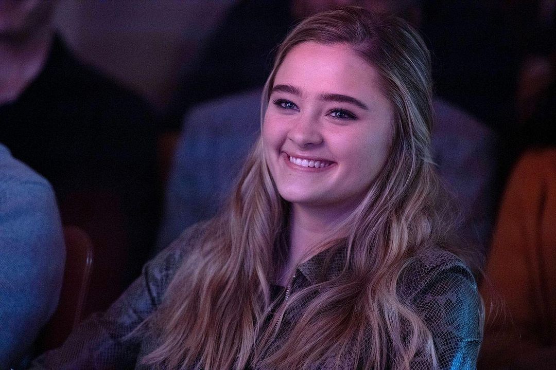 Fotoğraf Lizzy Greene
