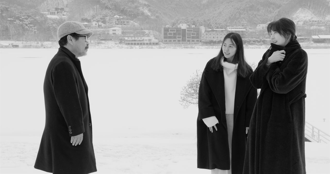 Gangbyun Hotel : Fotoğraf Kim Min-Hee, Ki Joo-bong, Song Seon-mi