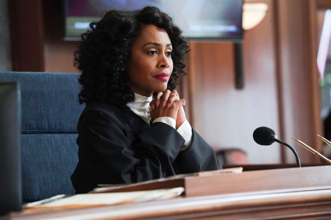 Fotoğraf Simone Missick