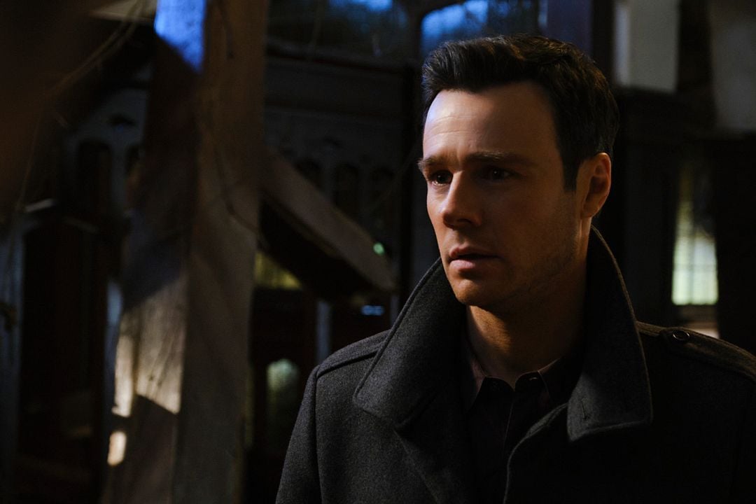 Fotoğraf Rupert Evans