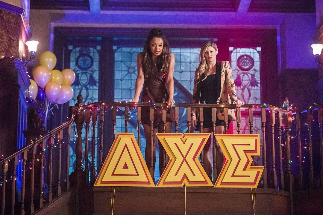 Fotoğraf Jes Macallan, Olivia Swann