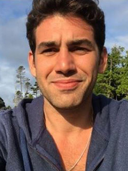 Afiş Serkan Ayıköz