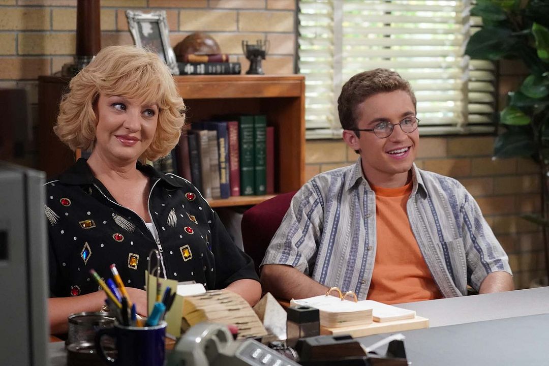 Fotoğraf Sean Giambrone, Wendi McLendon-Covey
