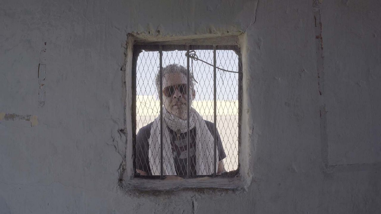 143 Rue du Désert : Fotoğraf