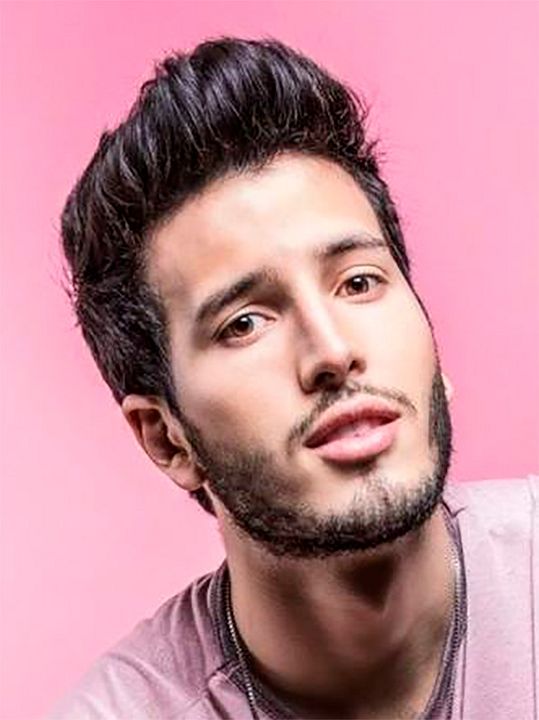 Afiş Sebastián Yatra