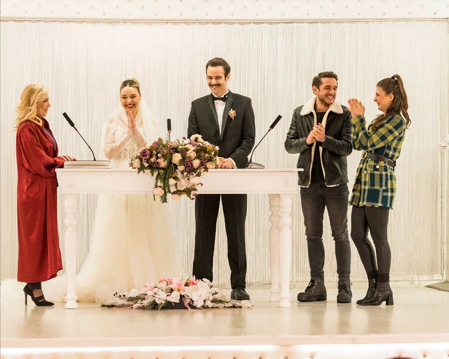 Tövbeler Olsun : Fotoğraf