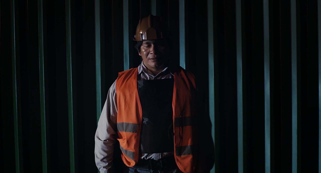 La Fièvre : Fotoğraf Regis Myrupu