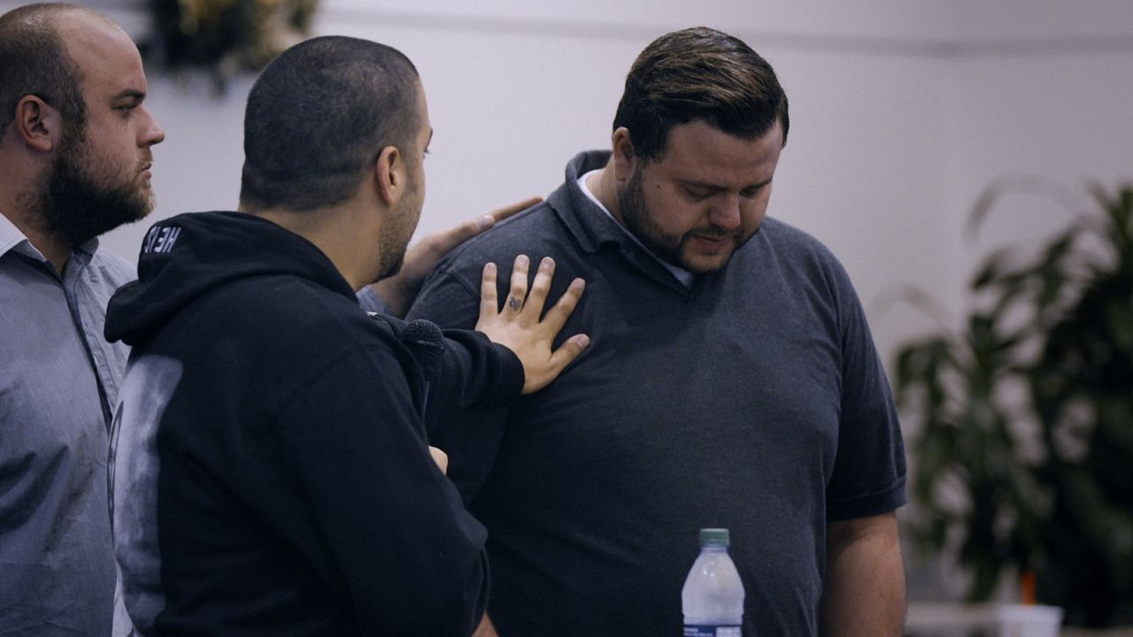 Pray Away : Fotoğraf